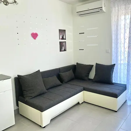 3, Parking Apartamento Solin